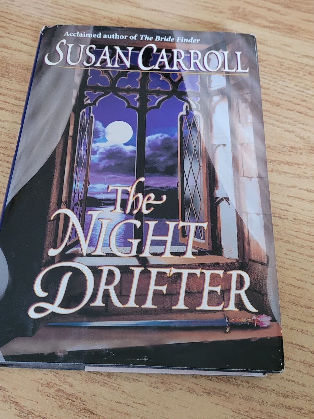 Hardcover Book The Night Drifter By Susan Carroll